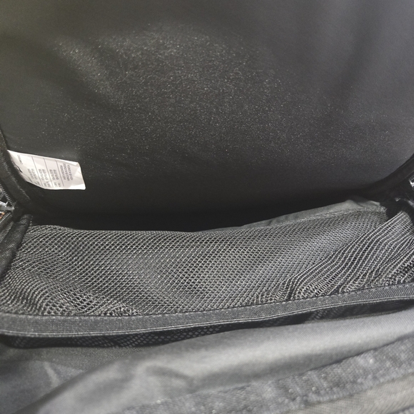 Nike Elite Pro 32L Basketball Backpack - Pink/Black Breast Cancer Awareness - Picture 3 of 6